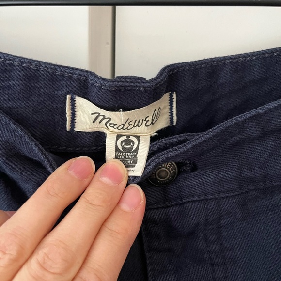 Madewell Darted Barrel Leg Jeans in Juniper 31 32 - Picture 4 of 5